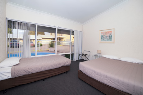 Oasis – 2 bedroom self-contained apartment at Boulevarde Motor Inn - Accommodation Wagga Wagga